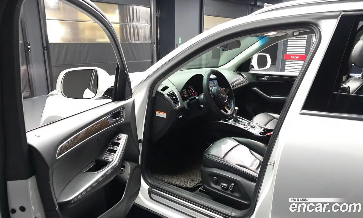 Audi Q5 2015 2.0 автомат (гидро), фото 10 Audi Q5 2015 2.0 автомат (гидро), фото 10