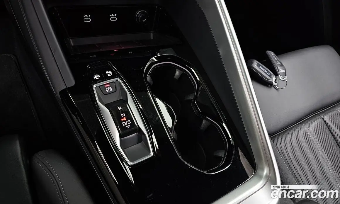 Audi Q5 2025 2.0 автомат (гидро), фото 9 Audi Q5 2025 2.0 автомат (гидро), фото 9