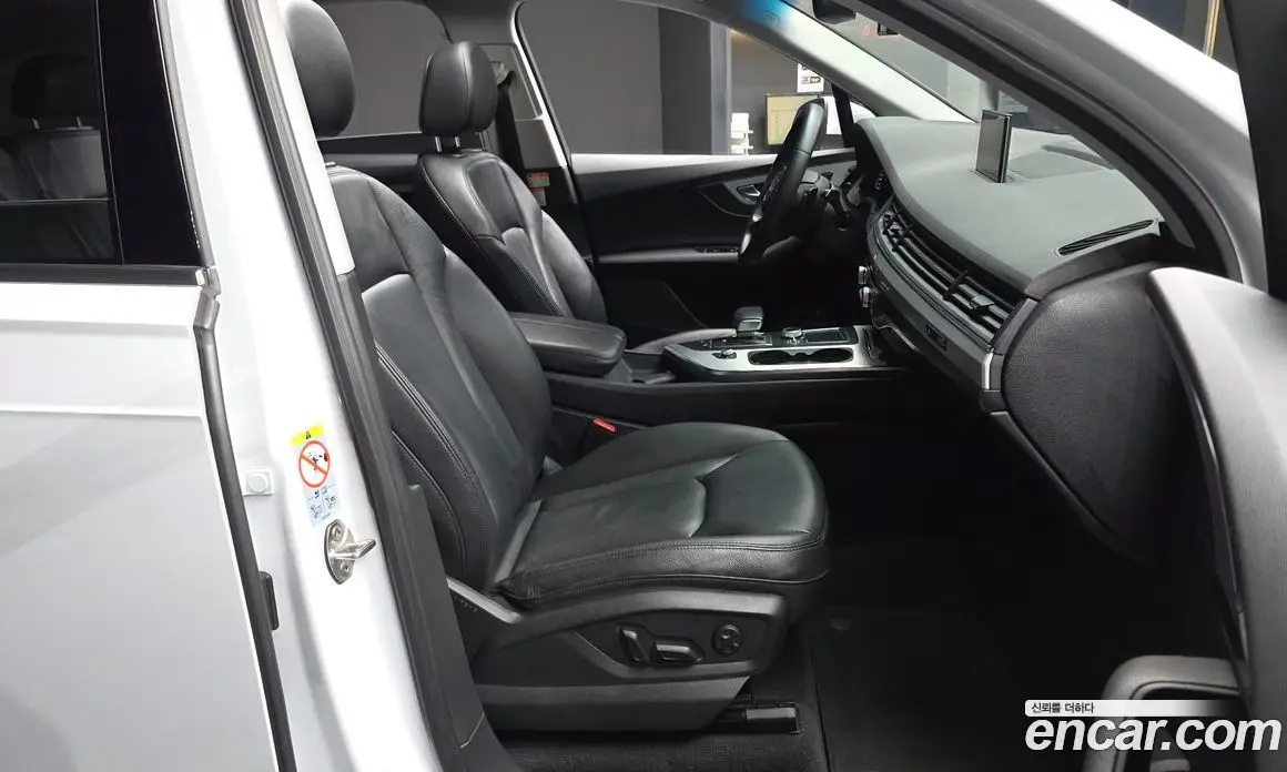 Audi Q7 2019 2.0 автомат (гидро), фото 11