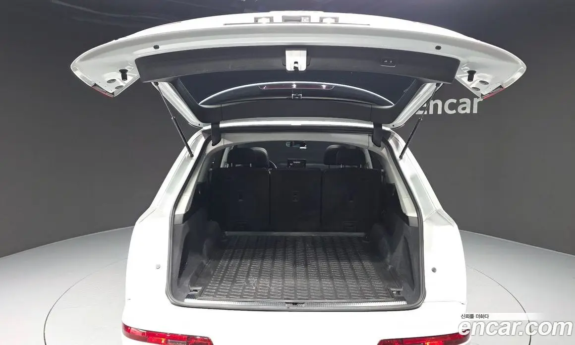 Audi Q7 2019 2.0 автомат (гидро), фото 20