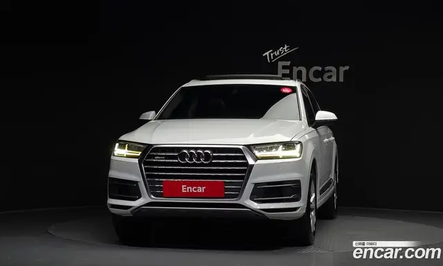 Audi Q7 2019 2.0 автомат (гидро), миниатюра 3