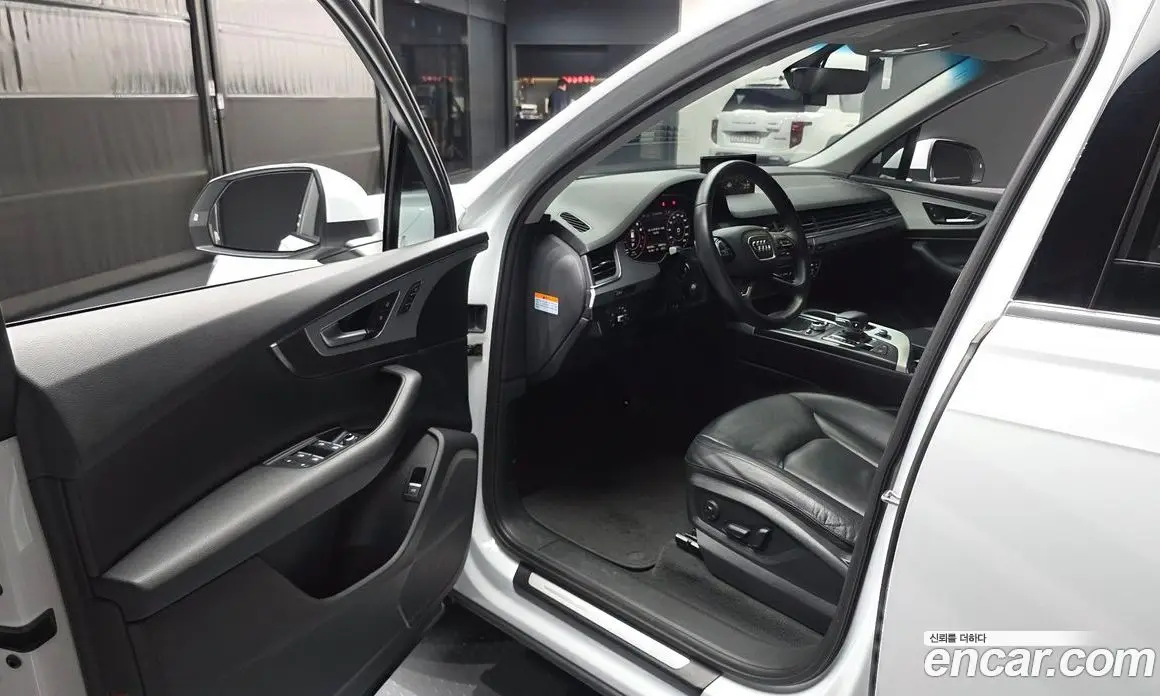 Audi Q7 2019 2.0 автомат (гидро), фото 10