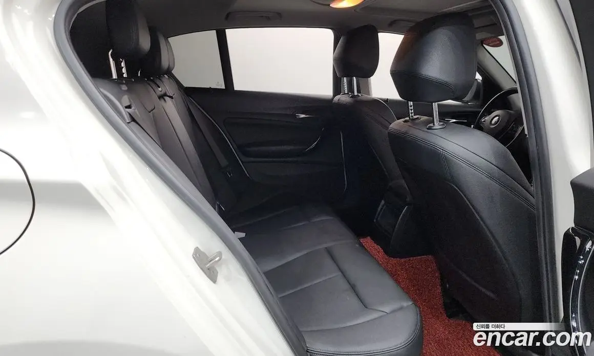 BMW 1 серия 2017 2.0 автомат (гидро), фото 11
