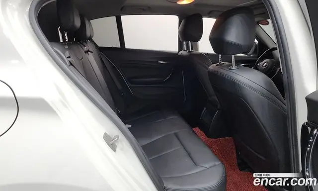 BMW 1 серия 2017 2.0 автомат (гидро), миниатюра 11
