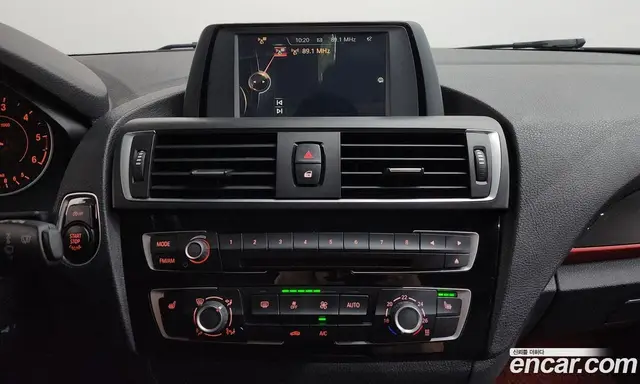 BMW 1 серия 2017 2.0 автомат (гидро), миниатюра 12
