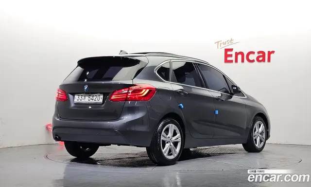 BMW 2 серия 2017 2.0 автомат (гидро), миниатюра 2