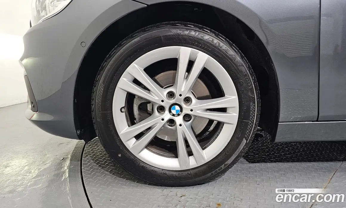 BMW 2 серия 2017 2.0 автомат (гидро), фото 5