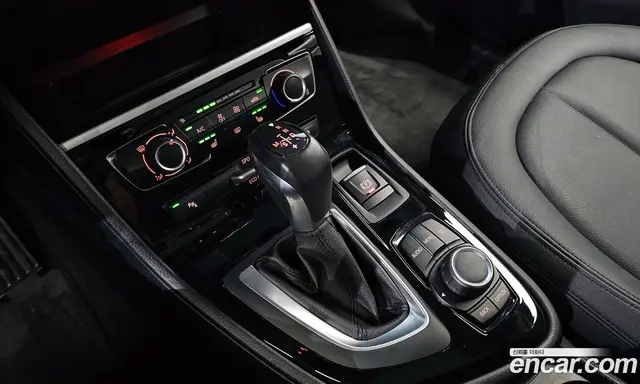 BMW 2 серия 2017 2.0 автомат (гидро), миниатюра 9