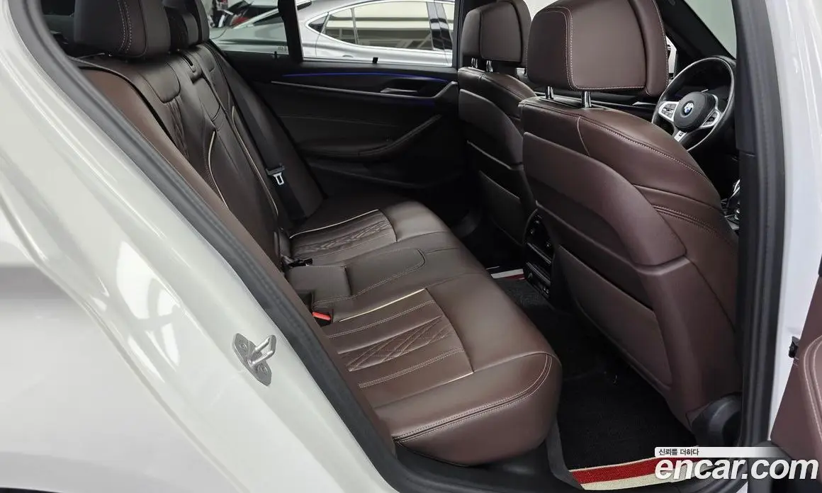 BMW 5 серия 2023 2.0 автомат (гидро), фото 11