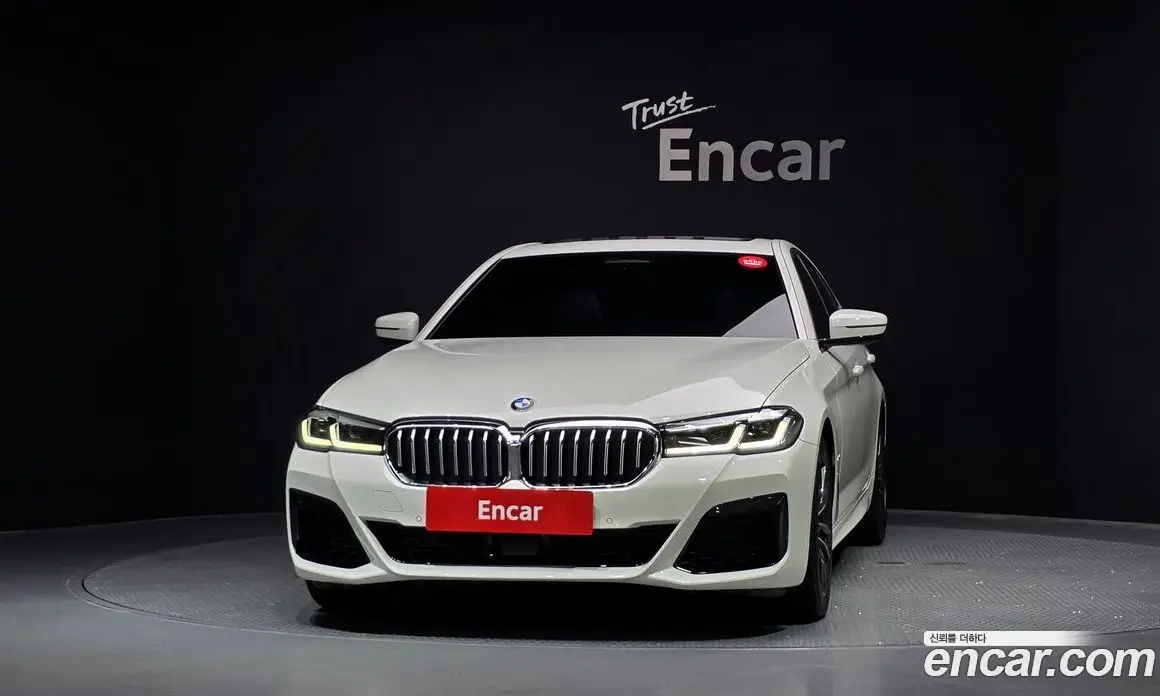 BMW 5 серия 2023 2.0 автомат (гидро), фото 3