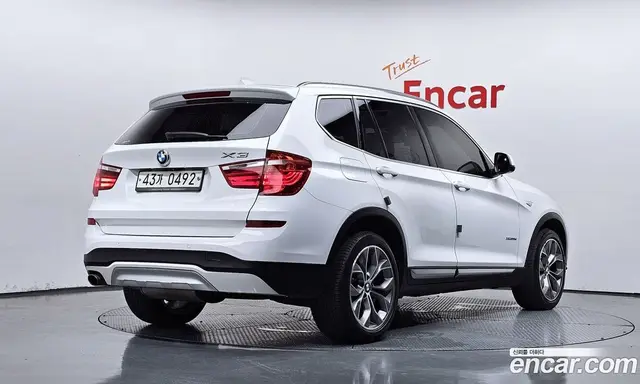 BMW X3 2015 2.0 автомат (гидро), миниатюра 2