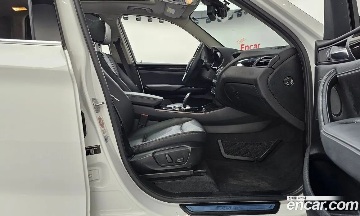 BMW X3 2015 2.0 автомат (гидро), фото 11