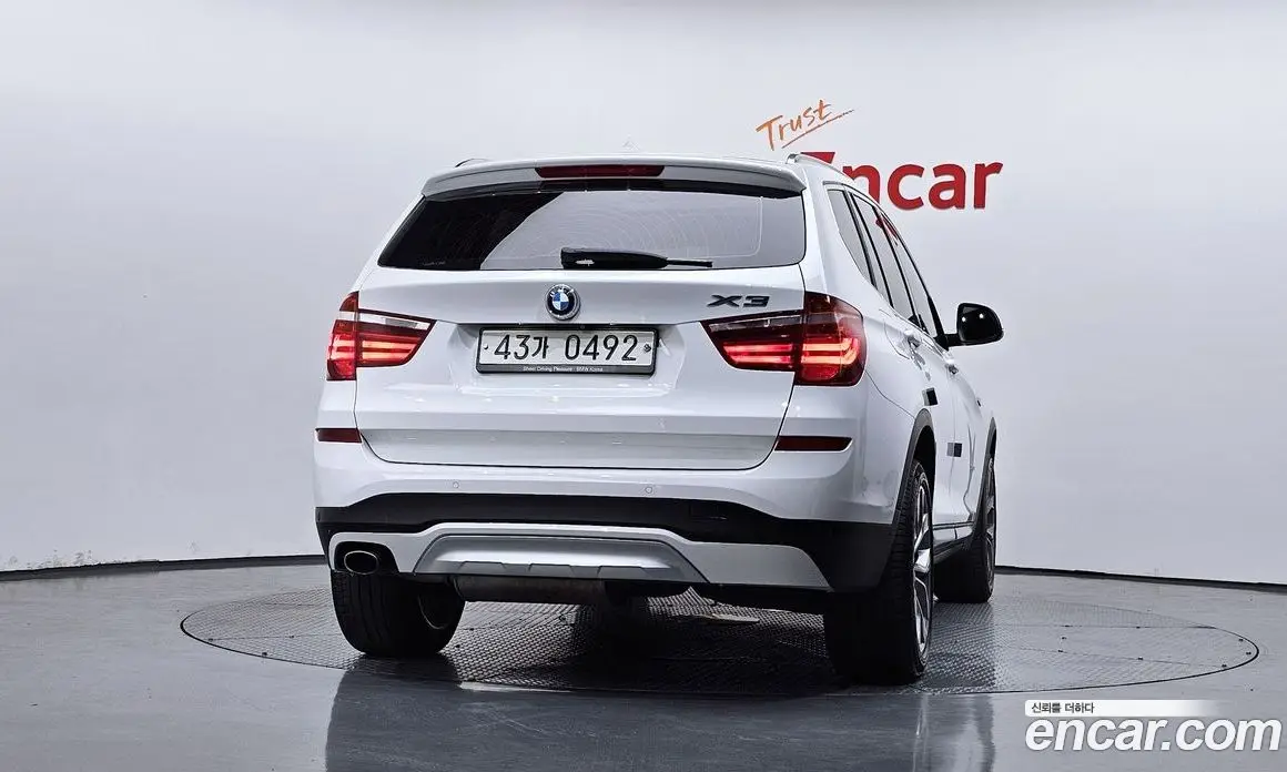 BMW X3 2015 2.0 автомат (гидро), фото 4