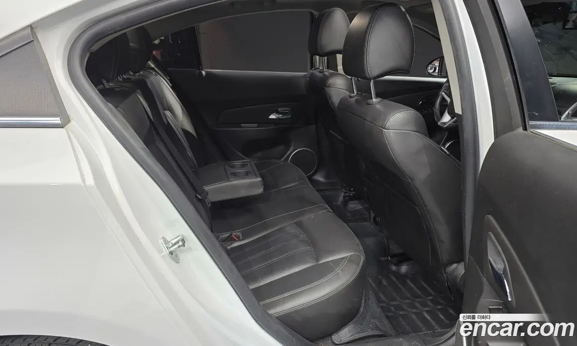 Chevrolet Cruze 2015 1.8 автомат (гидро), фото 12 Chevrolet Cruze 2015 1.8 автомат (гидро), фото 12