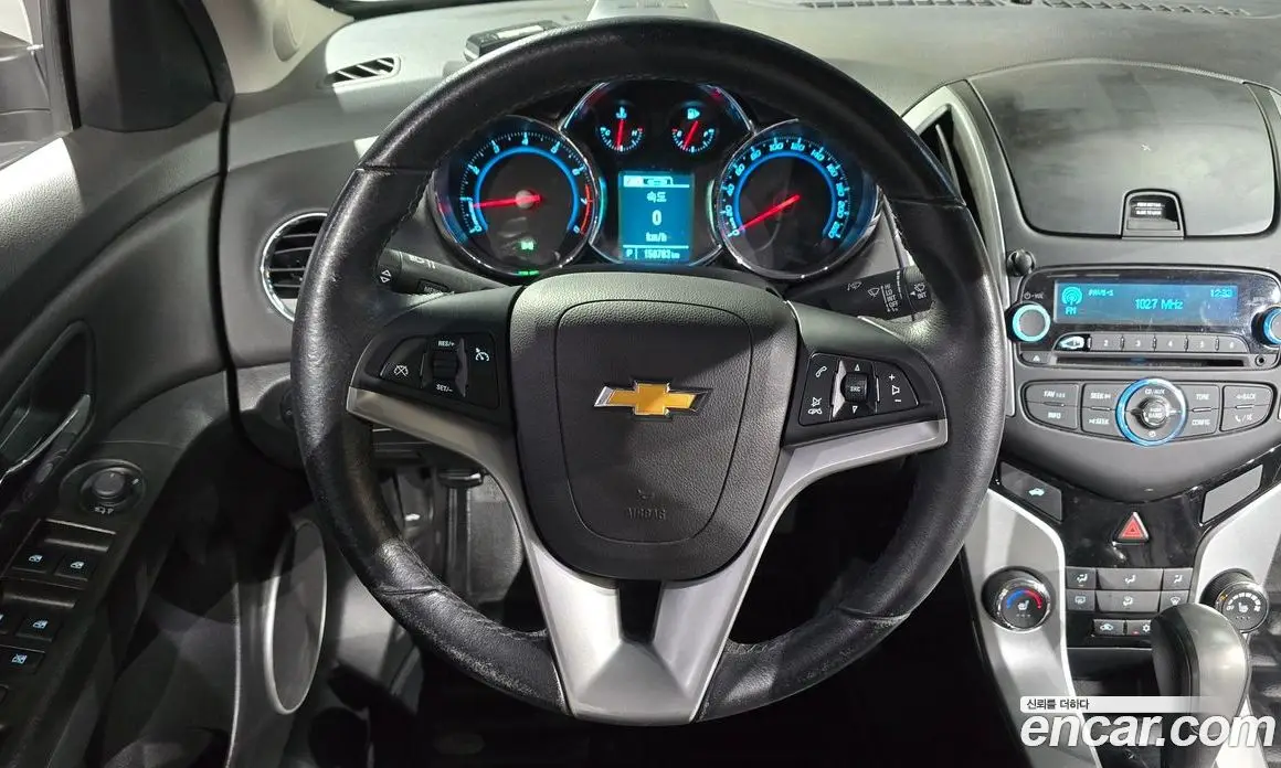 Chevrolet Cruze 2015 1.8 автомат (гидро), фото 13 Chevrolet Cruze 2015 1.8 автомат (гидро), фото 13