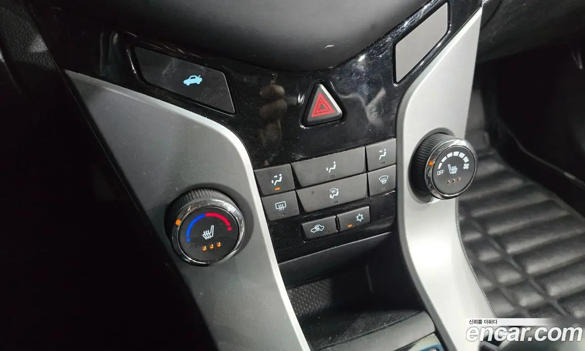 Chevrolet Cruze 2015 1.8 автомат (гидро), фото 15 Chevrolet Cruze 2015 1.8 автомат (гидро), фото 15