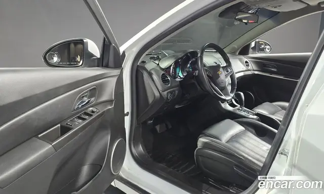 Chevrolet Cruze 2015 1.8 автомат (гидро), миниатюра 10 Chevrolet Cruze 2015 1.8 автомат (гидро), миниатюра 10