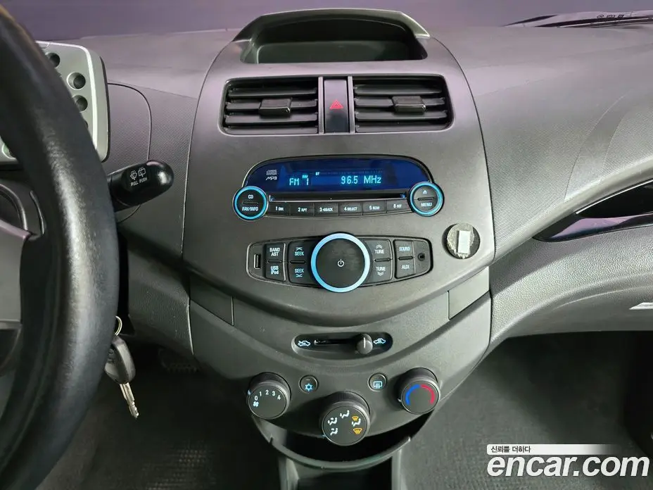 Chevrolet Spark 2012 1.0 автомат (гидро), фото 10 Chevrolet Spark 2012 1.0 автомат (гидро), фото 10