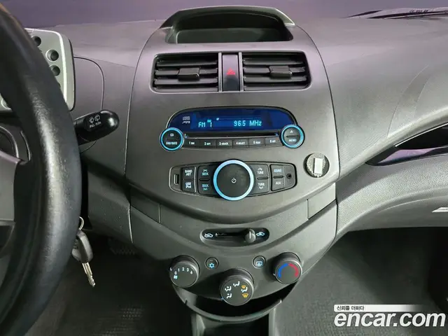 Chevrolet Spark 2012 1.0 автомат (гидро), миниатюра 10 Chevrolet Spark 2012 1.0 автомат (гидро), миниатюра 10