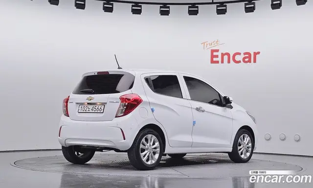 Chevrolet Spark 2021 1.0 автомат (гидро), миниатюра 2