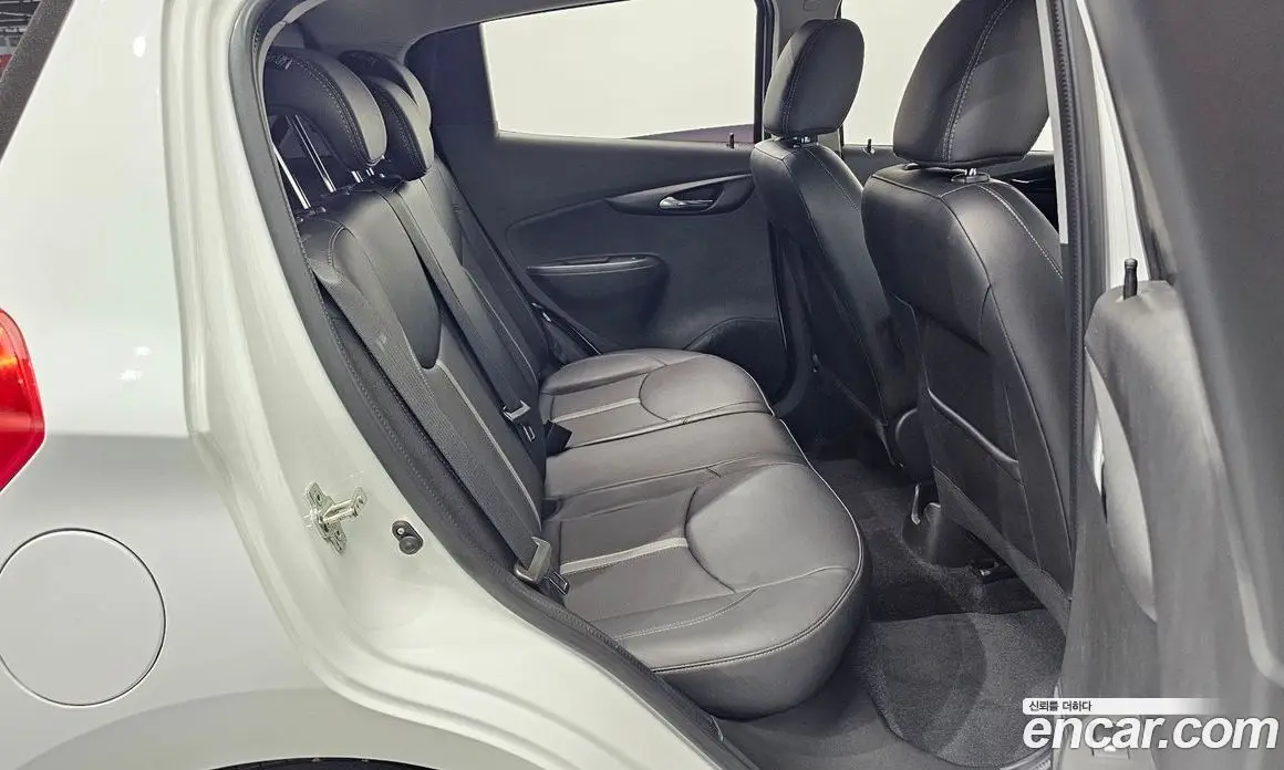 Chevrolet Spark 2021 1.0 автомат (гидро), фото 11