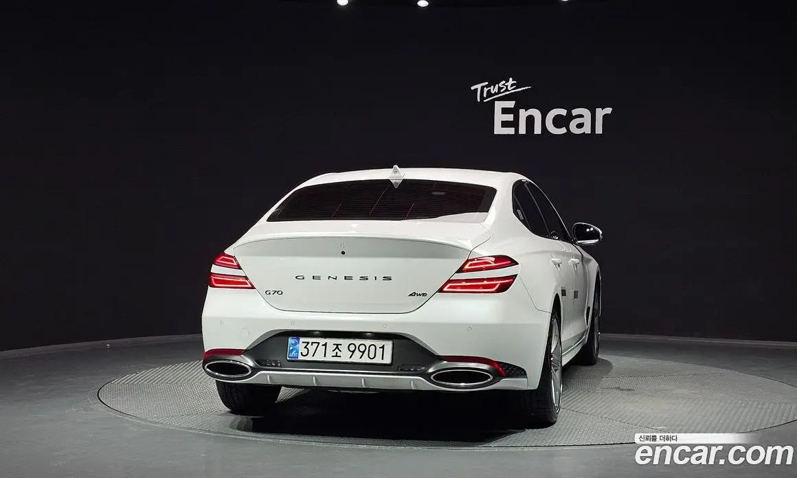 Genesis G70 2024 2.5 автомат (гидро), фото 4 Genesis G70 2024 2.5 автомат (гидро), фото 4
