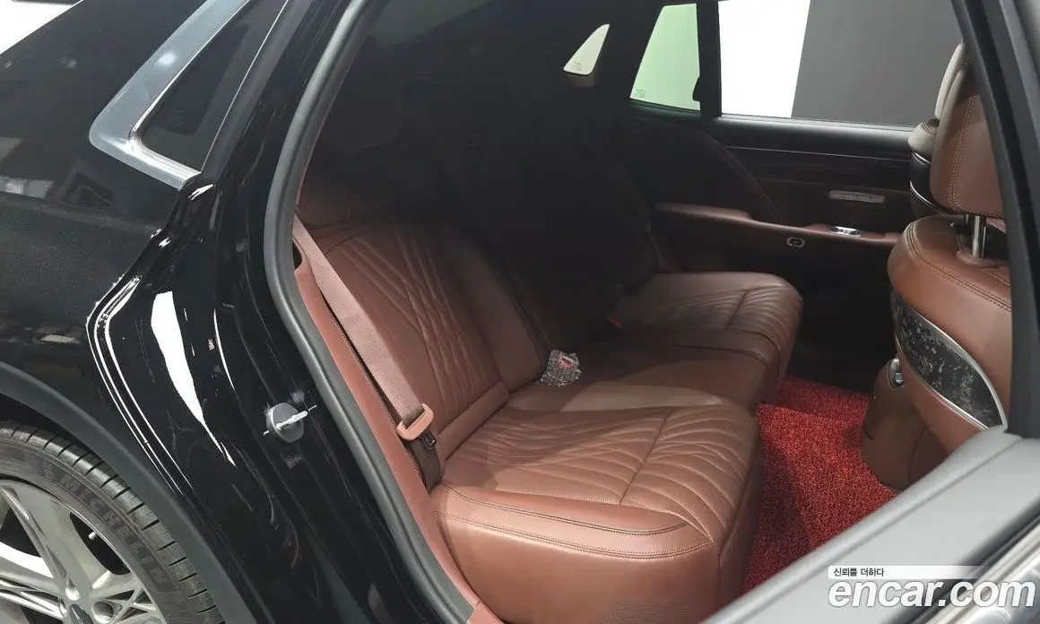 Genesis G90 2024 3.5 автомат (гидро), фото 12 Genesis G90 2024 3.5 автомат (гидро), фото 12