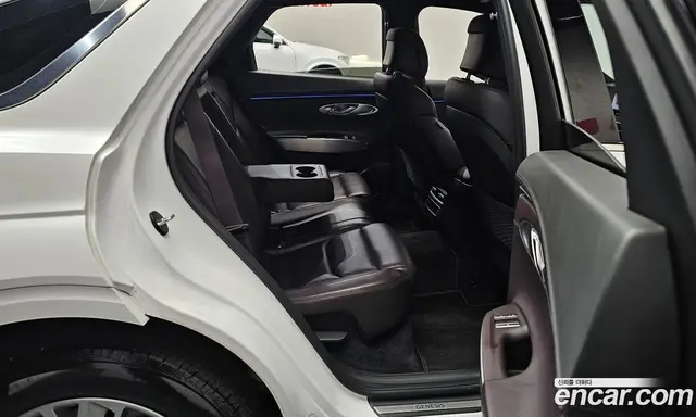 Genesis GV70 2024 2.5 автомат (гидро), миниатюра 12
