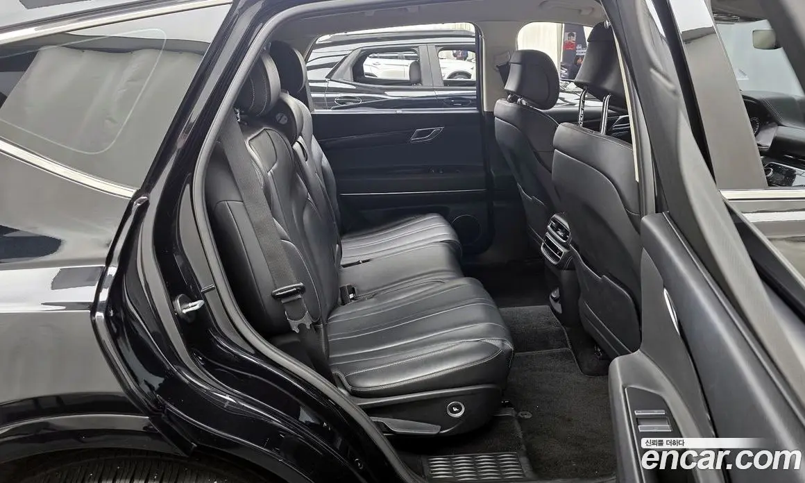 Genesis GV80 2021 2.5 автомат (гидро), фото 12 Genesis GV80 2021 2.5 автомат (гидро), фото 12