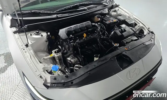 Hyundai Avante 2024 1.6 автомат (гидро), миниатюра 6 Hyundai Avante 2024 1.6 автомат (гидро), миниатюра 6