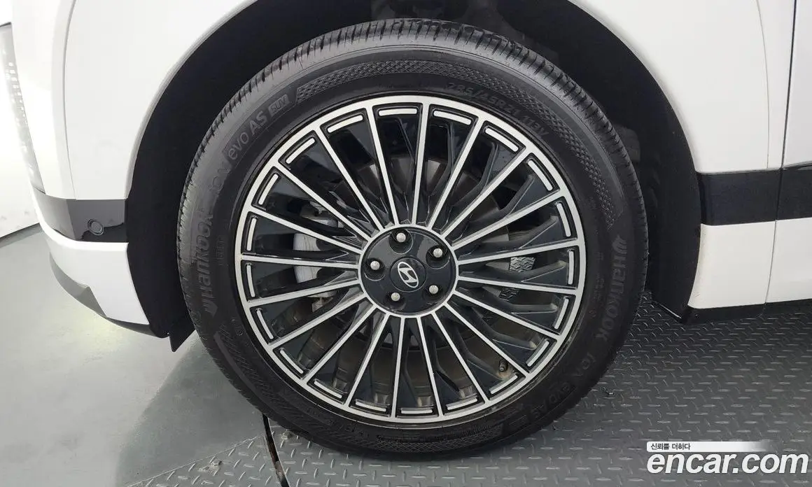 Hyundai Ioniq 9 2025 0.2 автомат (гидро), фото 5
