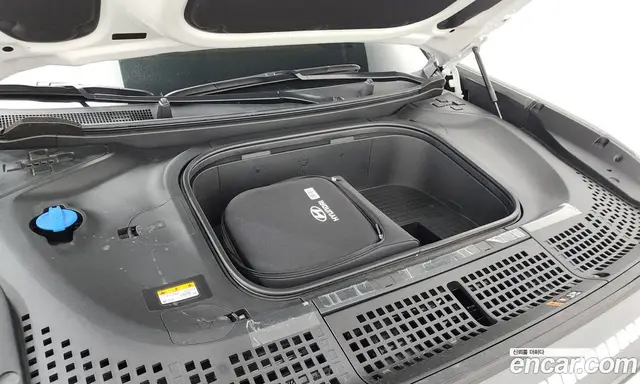 Hyundai Ioniq 9 2025 0.2 автомат (гидро), миниатюра 6