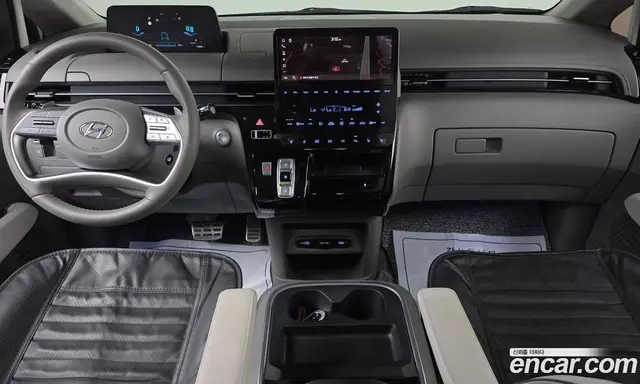 Hyundai Staria 2023 2.2 автомат (гидро), миниатюра 7