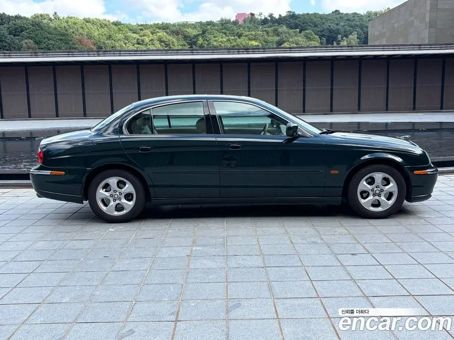 Jaguar S-Type 1999 3.0 автомат (гидро), фото 16 Jaguar S-Type 1999 3.0 автомат (гидро), фото 16