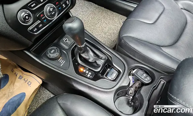 Jeep Cherokee 2020 2.4 автомат (гидро), миниатюра 9