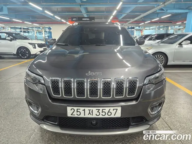 Jeep Cherokee, 2020, 203 690 км