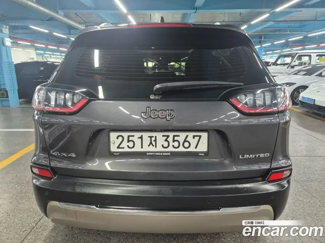 Jeep Cherokee 2020 2.4 автомат (гидро), миниатюра 4
