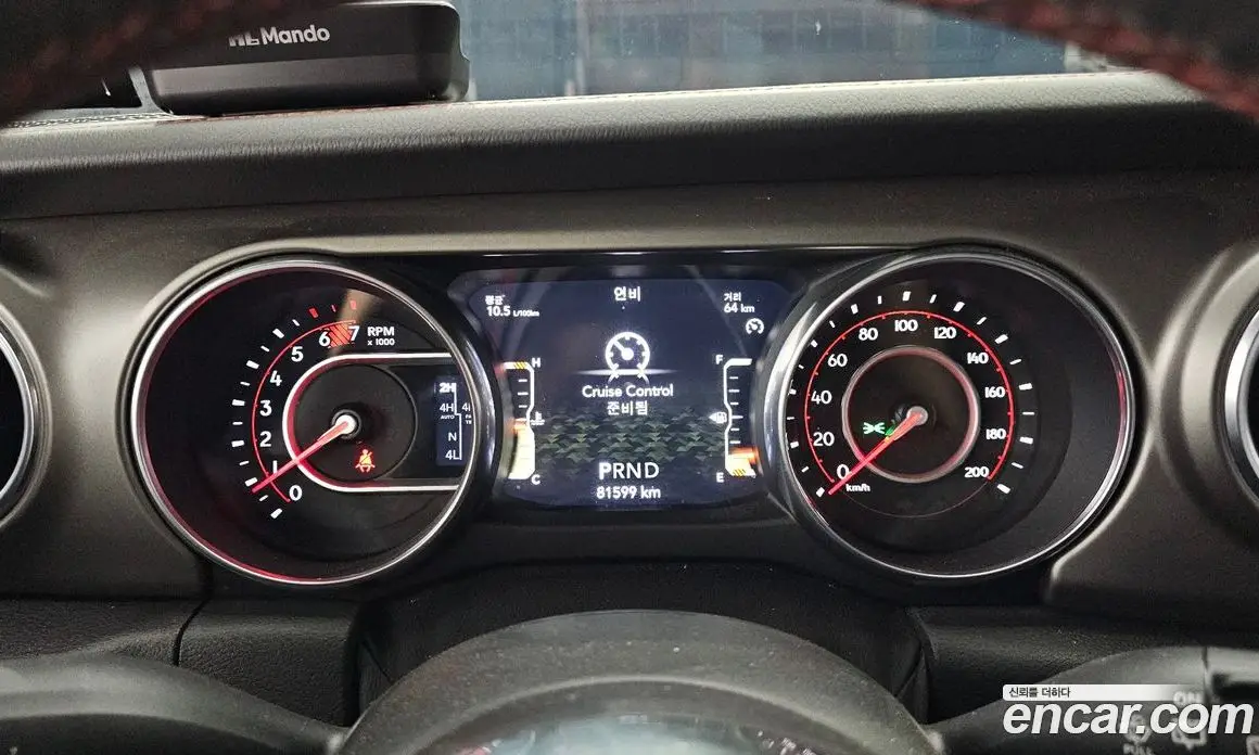 Jeep Wrangler 2018 2.0 автомат (гидро), фото 8 Jeep Wrangler 2018 2.0 автомат (гидро), фото 8
