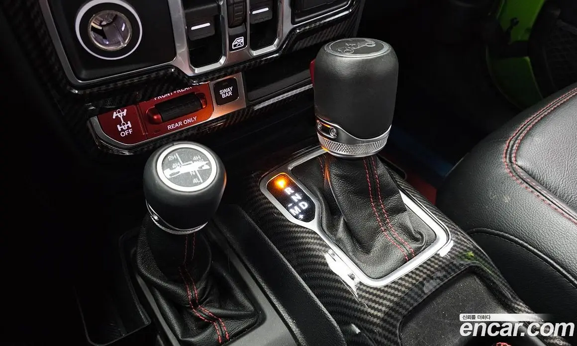 Jeep Wrangler 2018 2.0 автомат (гидро), фото 9 Jeep Wrangler 2018 2.0 автомат (гидро), фото 9