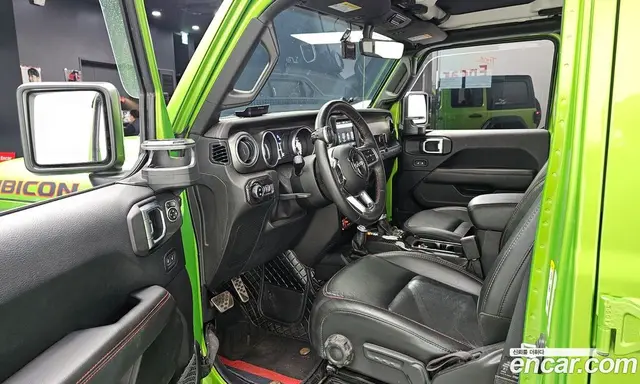 Jeep Wrangler 2018 2.0 автомат (гидро), миниатюра 10 Jeep Wrangler 2018 2.0 автомат (гидро), миниатюра 10