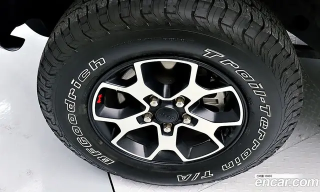 Jeep Wrangler 2022 2.0 автомат (гидро), миниатюра 6 Jeep Wrangler 2022 2.0 автомат (гидро), миниатюра 6