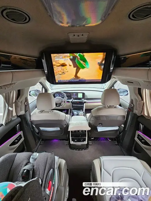 Kia Carnival 2023 2.2 автомат (гидро), миниатюра 8