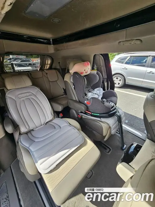 Kia Carnival 2023 2.2 автомат (гидро), миниатюра 10