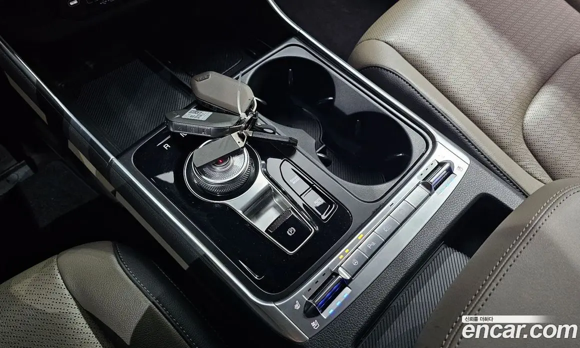 Kia Carnival 2024 2.2 автомат (гидро), фото 9 Kia Carnival 2024 2.2 автомат (гидро), фото 9