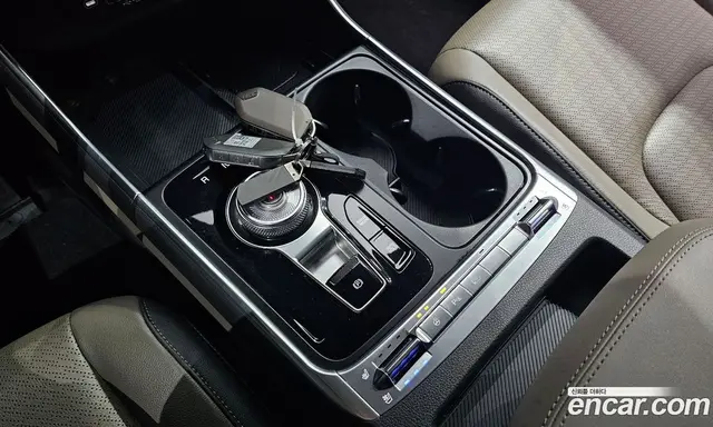 Kia Carnival 2024 2.2 автомат (гидро), миниатюра 9 Kia Carnival 2024 2.2 автомат (гидро), миниатюра 9