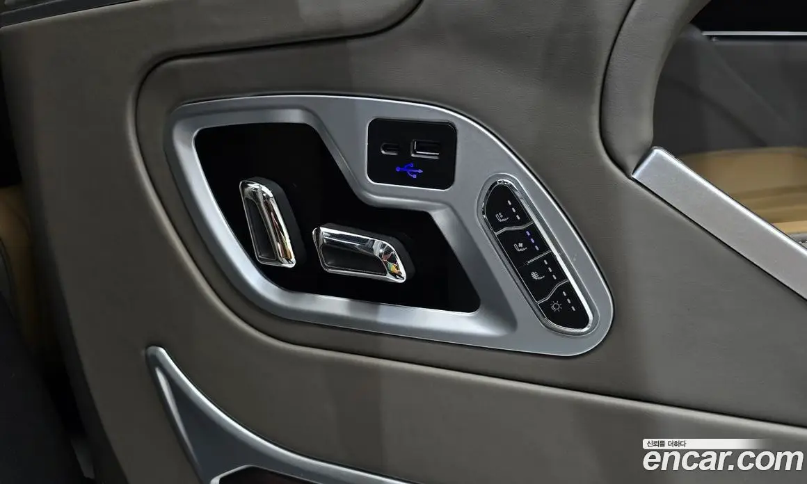 Kia Carnival 2024 3.5 автомат (гидро), фото 17 Kia Carnival 2024 3.5 автомат (гидро), фото 17