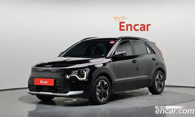 Kia Niro, 2023, 8 916 км