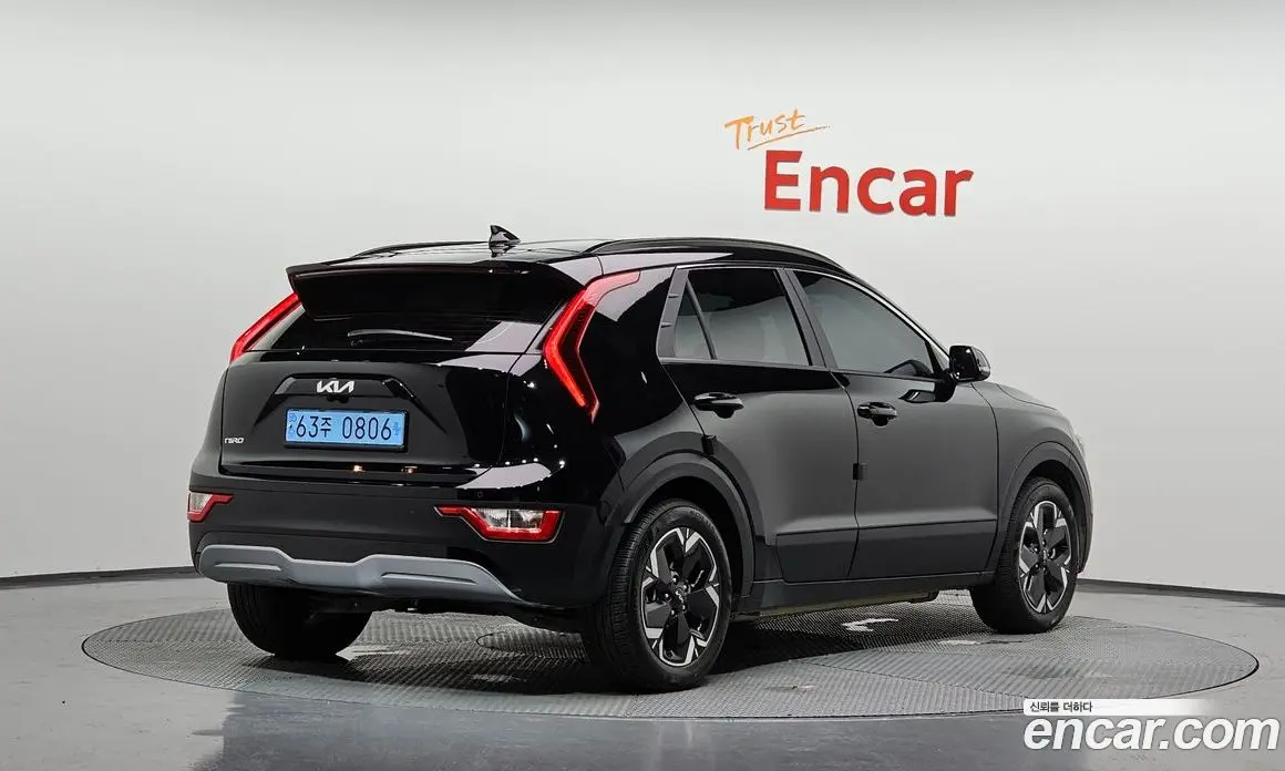 Kia Niro 2023 0.2 автомат (гидро), фото 2 Kia Niro 2023 0.2 автомат (гидро), фото 2