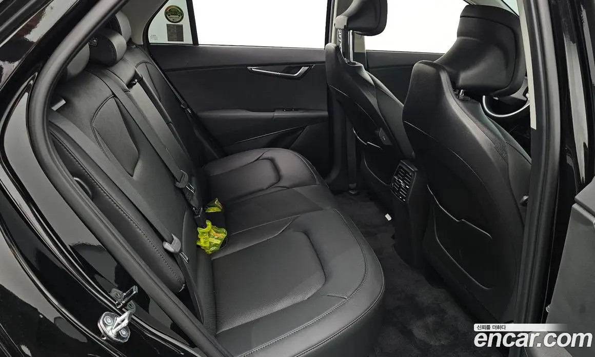 Kia Niro 2023 0.2 автомат (гидро), фото 11 Kia Niro 2023 0.2 автомат (гидро), фото 11