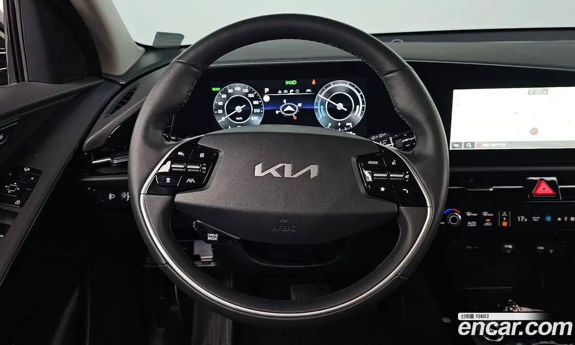 Kia Niro 2023 0.2 автомат (гидро), фото 13 Kia Niro 2023 0.2 автомат (гидро), фото 13